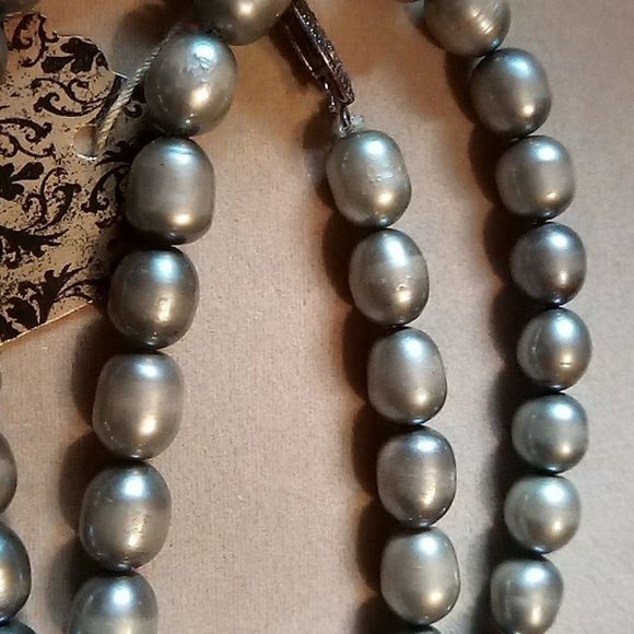 Genuine Pearl Necklace Grey